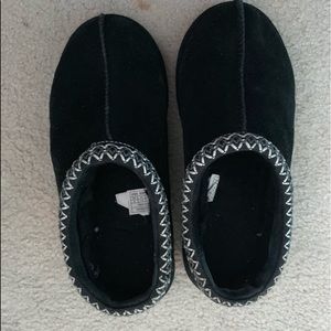 tasman uggs black